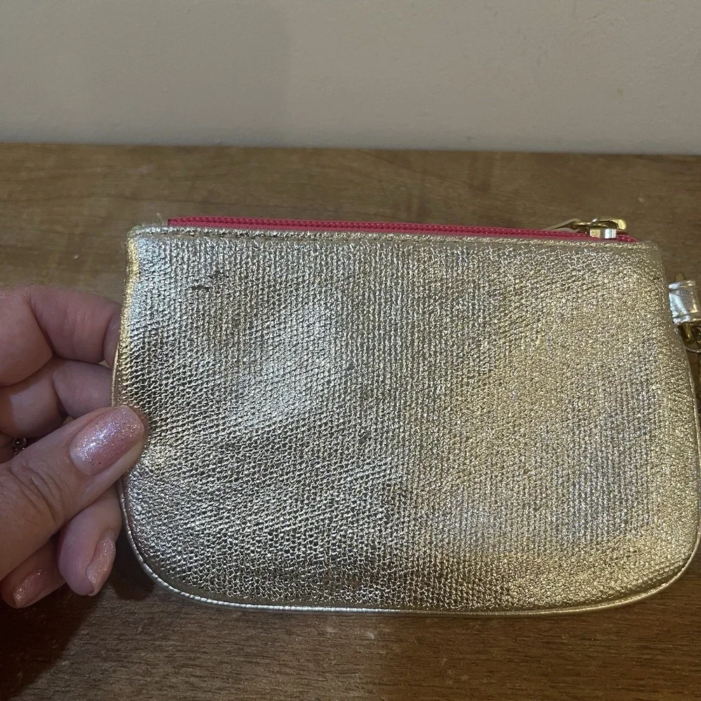 Lilly Pulitzer Gold Metallic Zip Coin Purse Wristlet Pink Lining Logo Charm